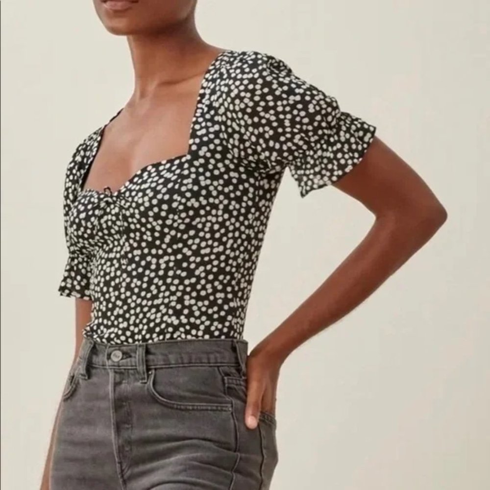 Reformation Delevan Top in Black White Pearls in Size 2